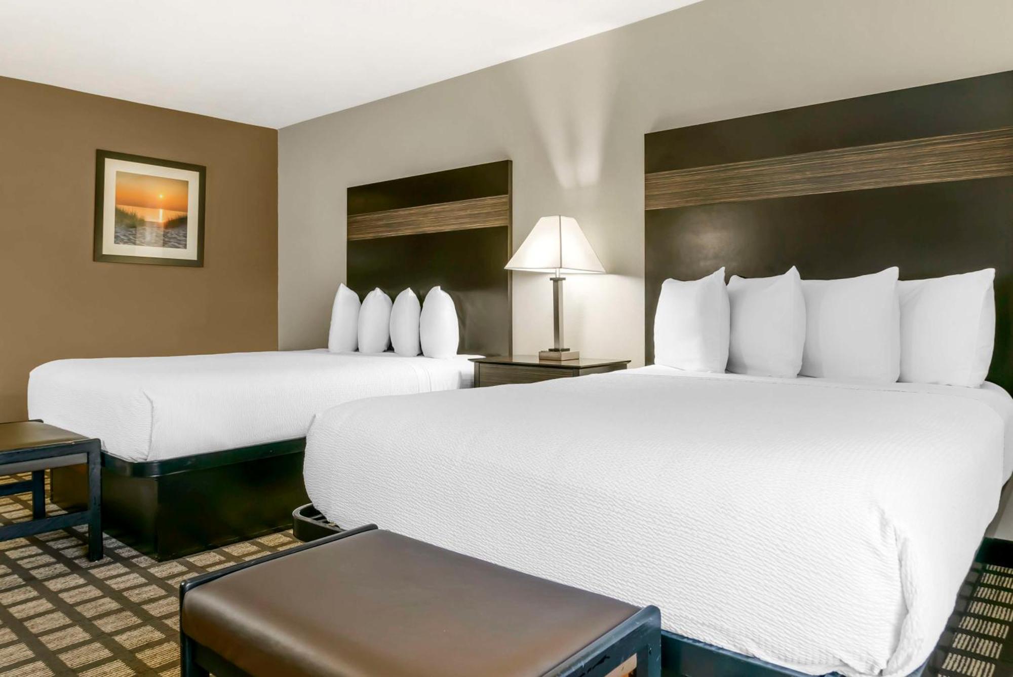 Best Western Beacon Inn Grand Haven Ngoại thất bức ảnh